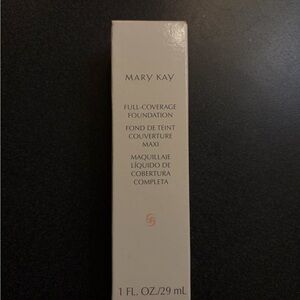 Mary Kay Full-Coverage Foundation - beige Cream
